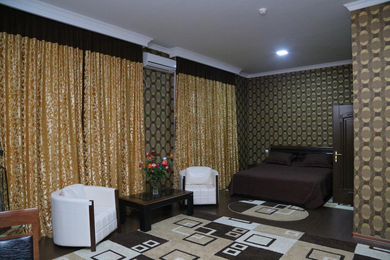 Sipehr Hotel Chkalovsk エクステリア 写真